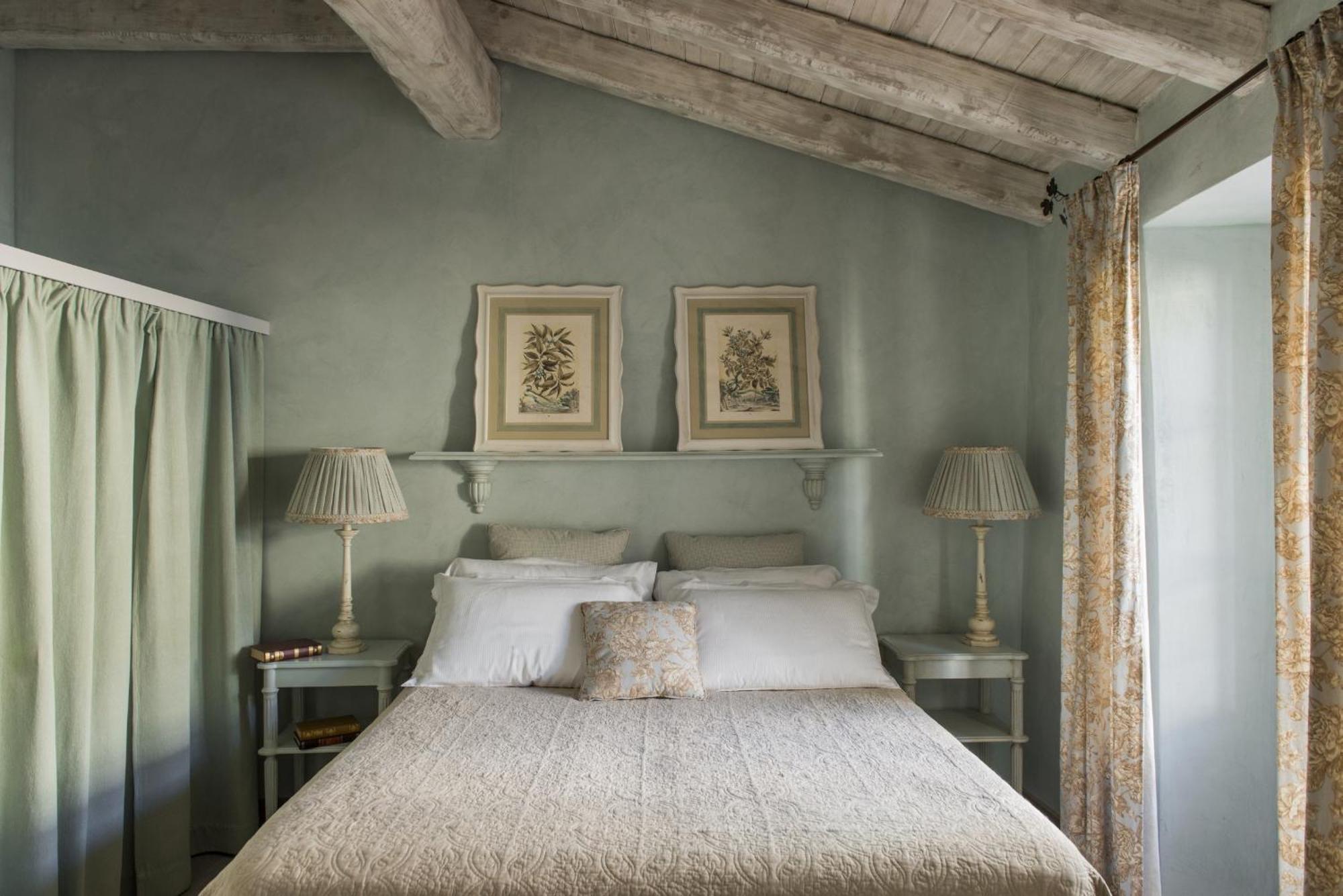 Hotel Relais Del Maro Borgomaro Habitación foto